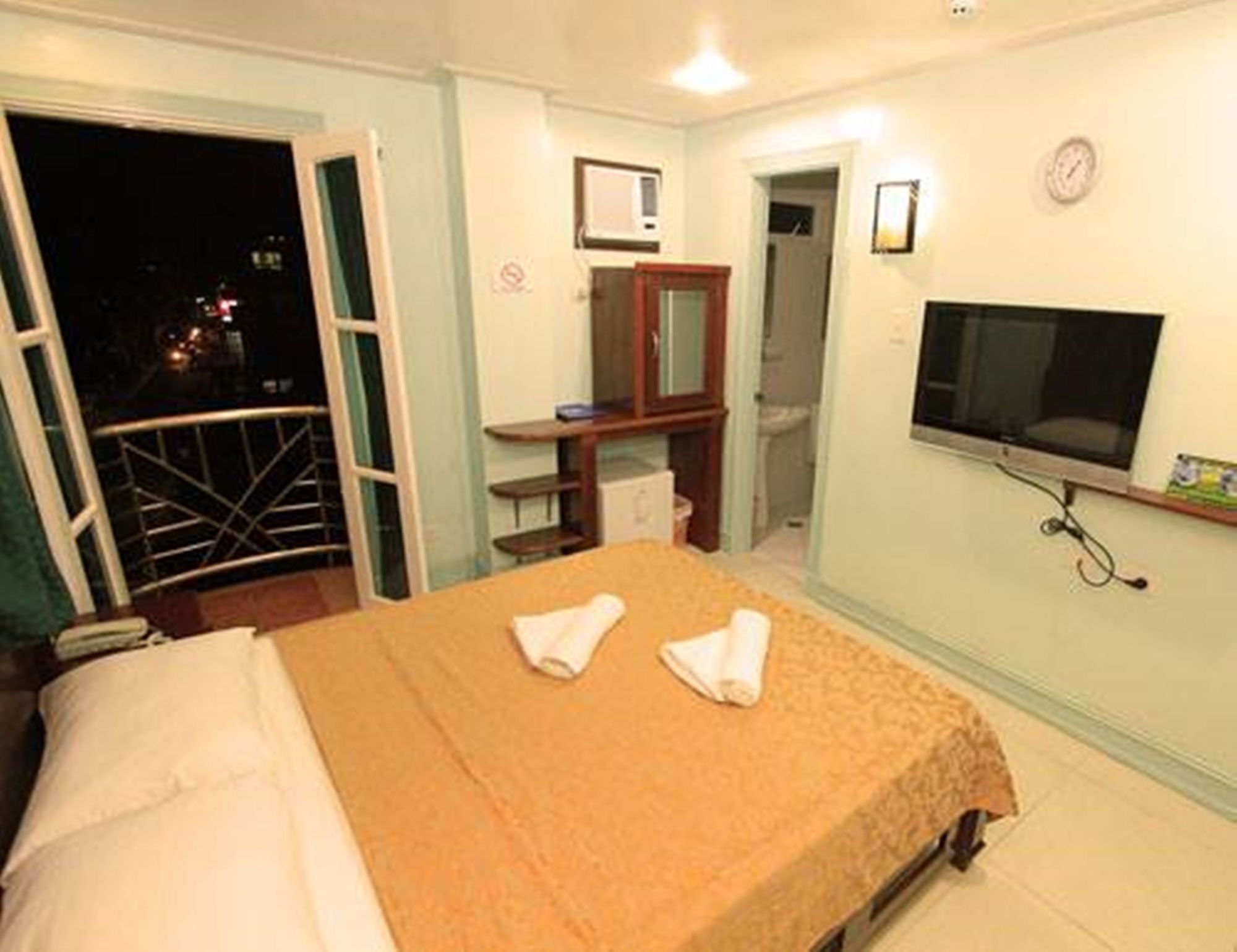 Bora Sky Hotel Balabag  Kültér fotó